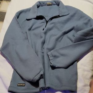 Fleece pullover with pockets